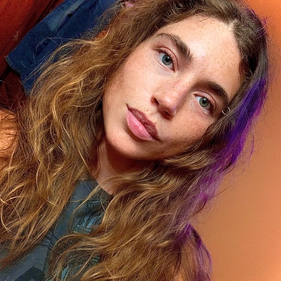 Meet your Posher, Cre - Picture 1 of 1